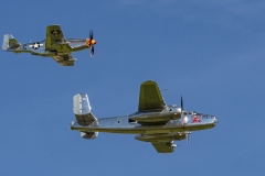 B-25-Mitchell-et-P51-Mustang-2203-1